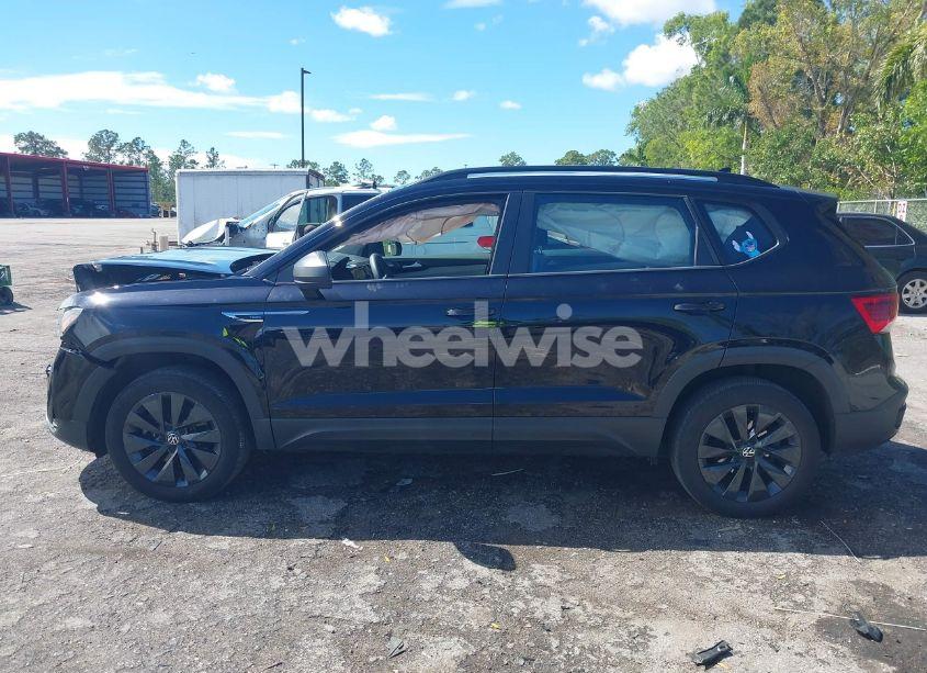 Photo 14 of 2022 Volkswagen Taos 1.5T S (VIN 3VVCX7B27NM006299)