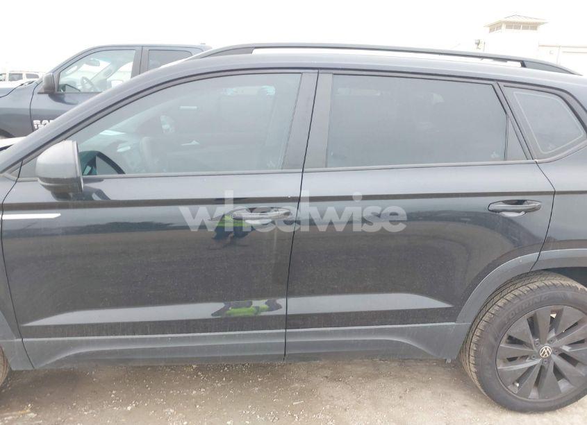 Photo 15 of 2022 Volkswagen Taos 1.5T S (VIN 3VVCX7B27NM008022)