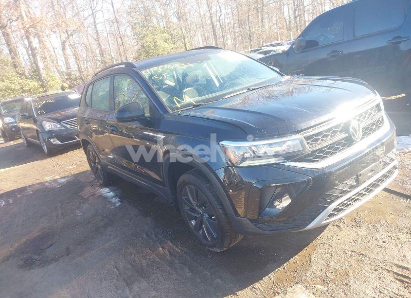 2023 Volkswagen Taos 1.5T S (VIN 3VVCX7B27PM382701) main photo