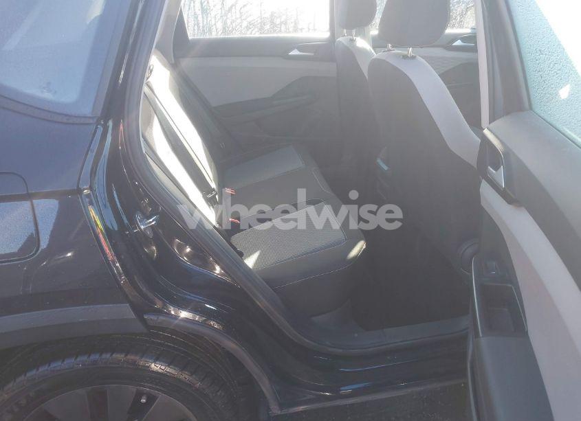 Photo 8 of 2023 Volkswagen Taos 1.5T S (VIN 3VVCX7B27PM382701)