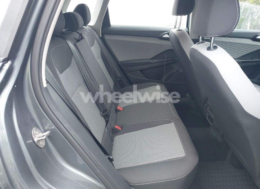 Photo 8 of 2022 Volkswagen Taos 1.5T S (VIN 3VVCX7B28NM066267)