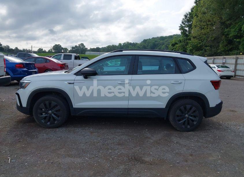 Photo 14 of 2023 Volkswagen Taos S (VIN 3VVCX7B29PM368783)