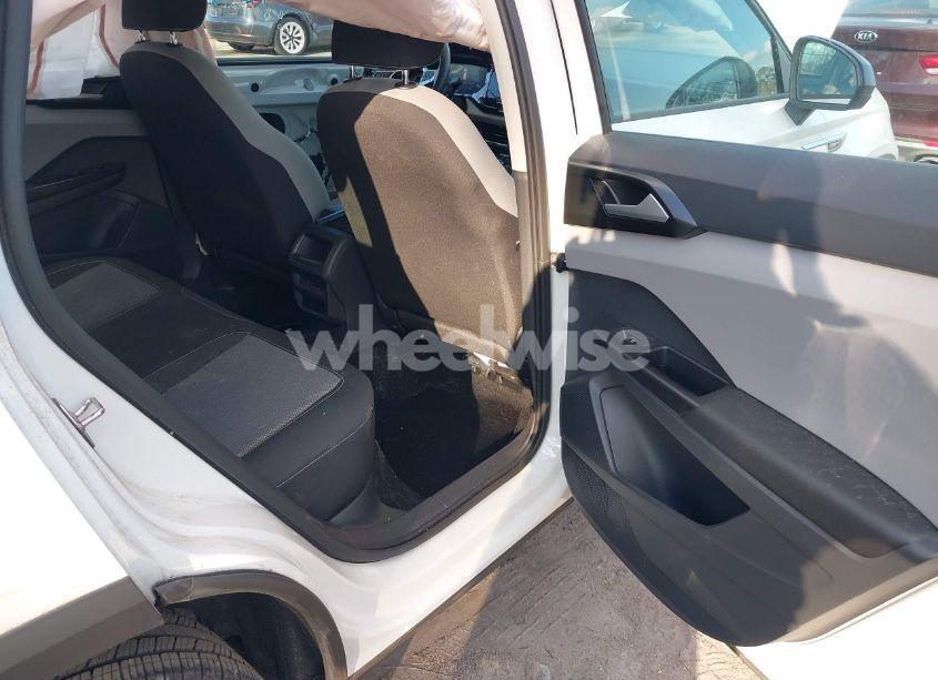 Photo 8 of 2023 Volkswagen Taos 1.5T S (VIN 3VVCX7B2XPM330477)