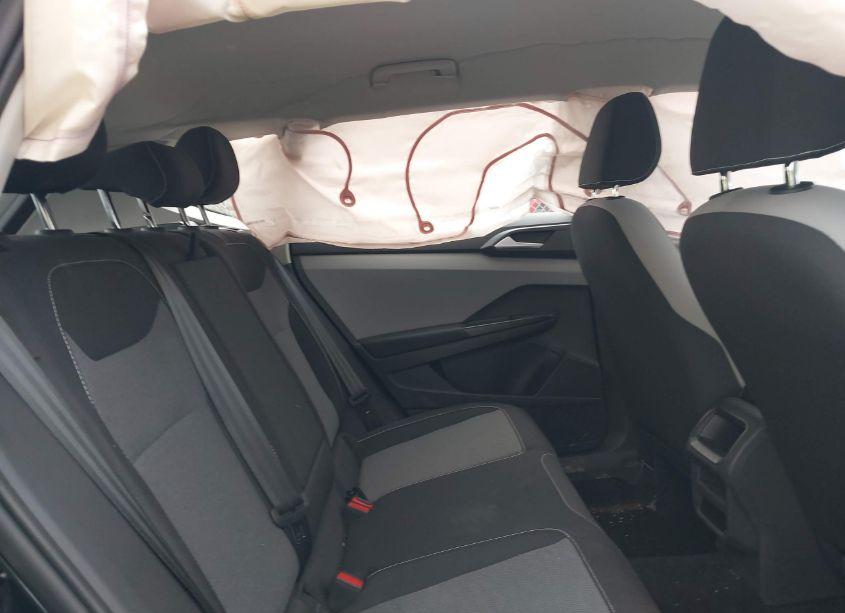 Photo 8 of 2022 Volkswagen Taos 1.5T S (VIN 3VVDX7B20NM048950)