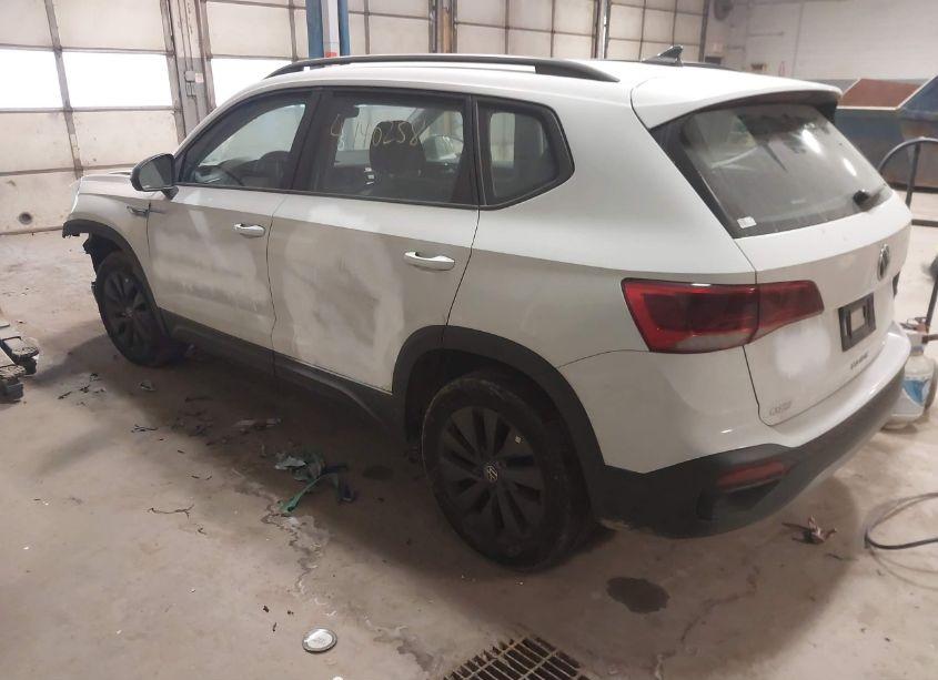 Photo 3 of 2023 Volkswagen Taos 1.5T S (VIN 3VVDX7B22PM320305)