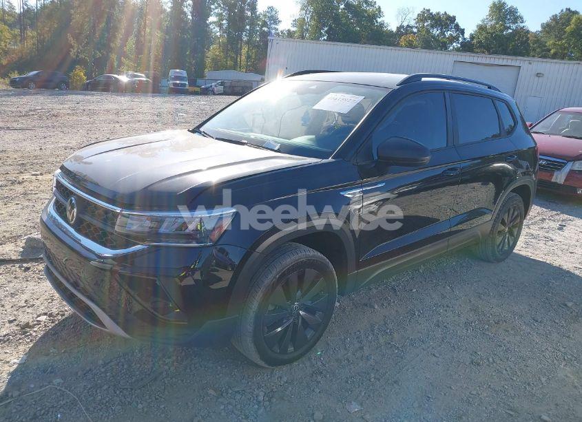 Photo 14 of 2022 Volkswagen Taos 1.5T S (VIN 3VVDX7B24NM002814)