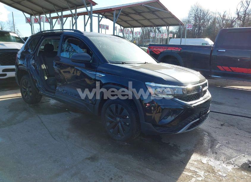 2023 Volkswagen Taos 1.5T S (VIN 3VVDX7B25PM354495) main photo