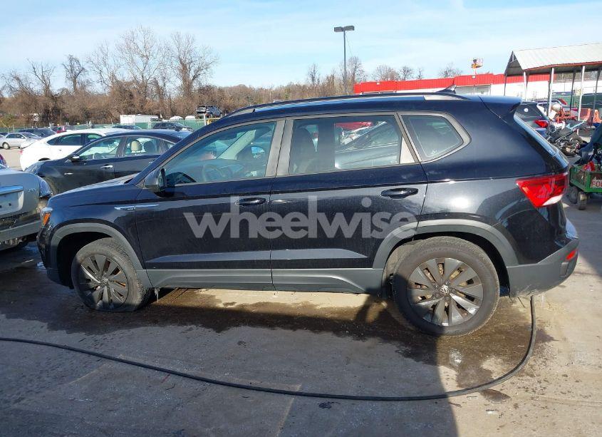 Photo 15 of 2023 Volkswagen Taos 1.5T S (VIN 3VVDX7B25PM354495)