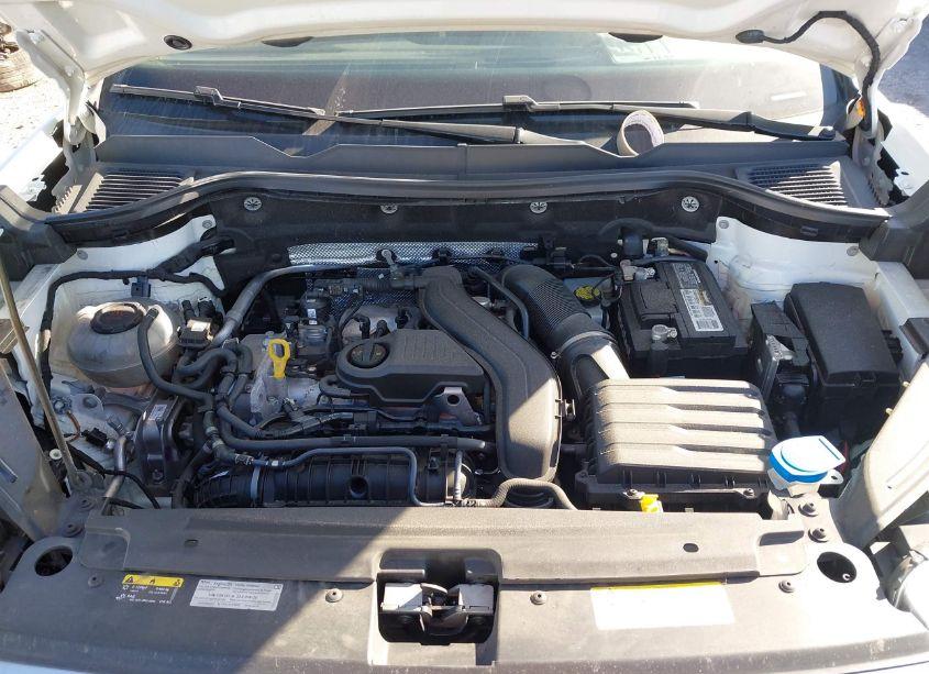 Photo 10 of 2022 Volkswagen Taos 1.5T S (VIN 3VVDX7B28NM005182)