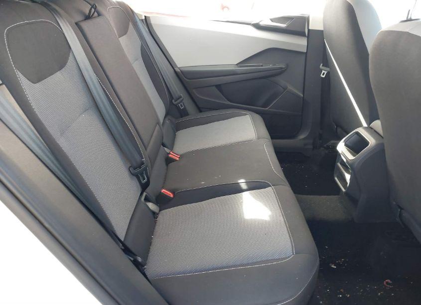 Photo 8 of 2022 Volkswagen Taos 1.5T S (VIN 3VVDX7B28NM005182)