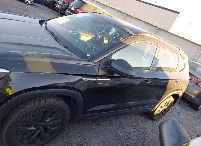 Photo 14 of 2022 Volkswagen Taos 1.5T S (VIN 3VVDX7B28NM022578)