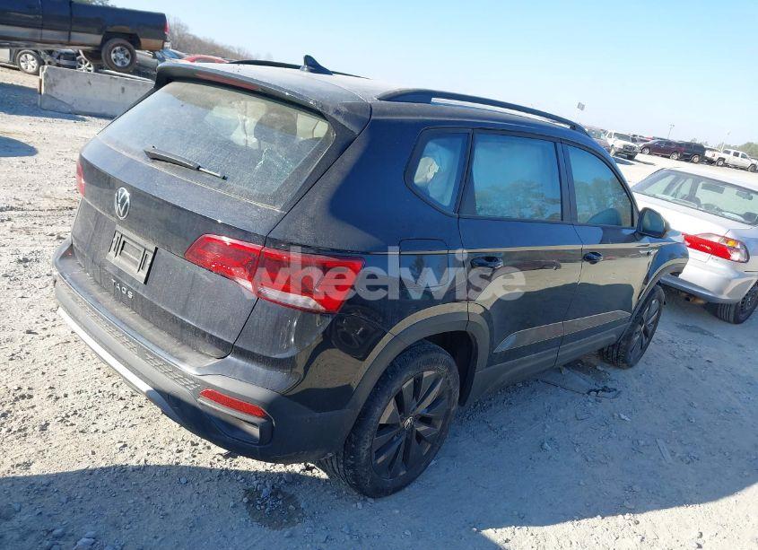 Photo 4 of 2022 Volkswagen Taos 1.5T S (VIN 3VVDX7B29NM025795)