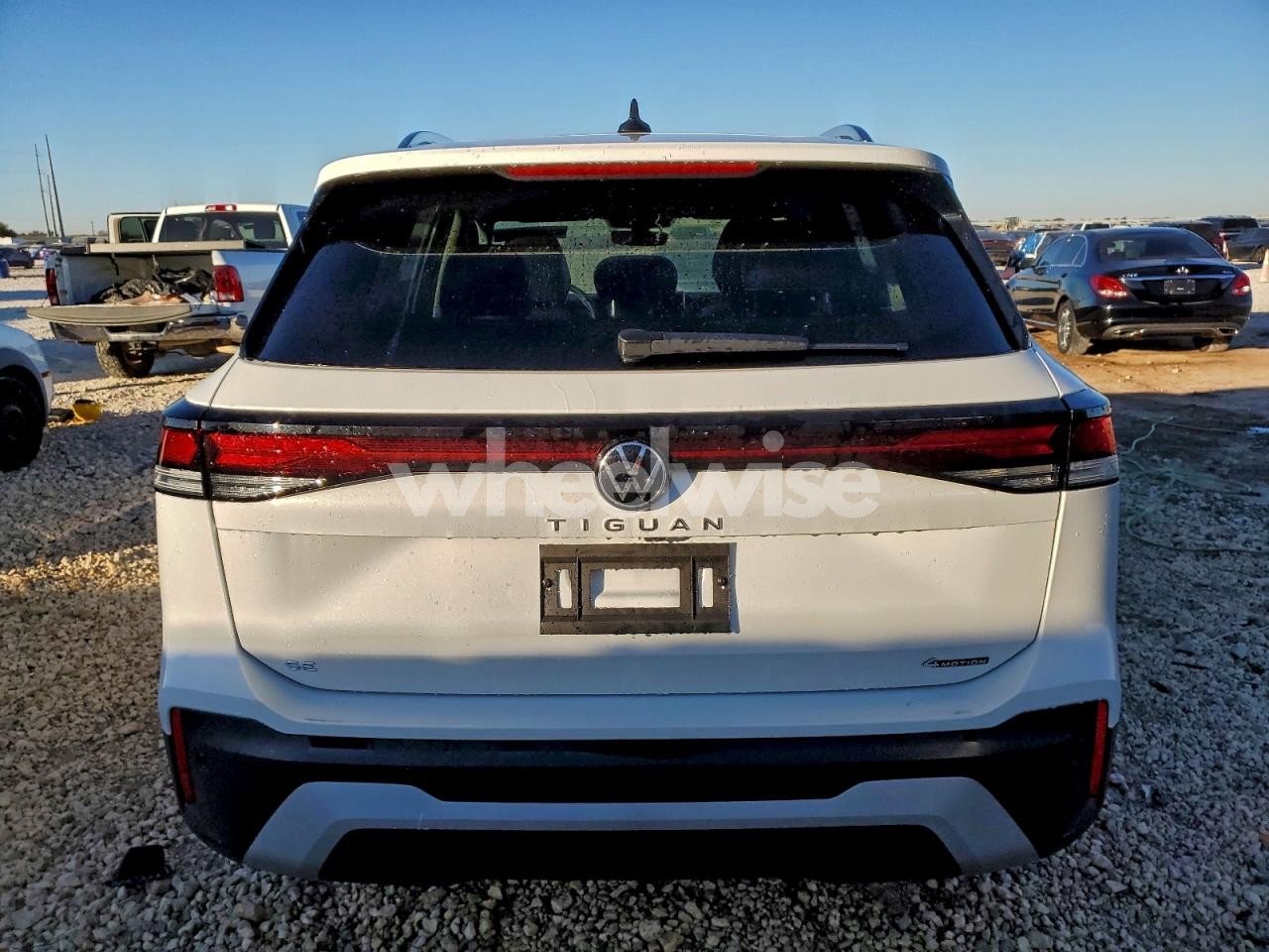 Photo 6 of 2026 VOLKSWAGEN TIGUAN SE (VIN 3VVER7RM1TM003373)