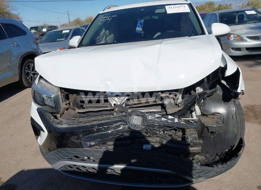 Photo 13 of 2023 Volkswagen Taos 1.5T SE (VIN 3VVEX7B20PM326656)