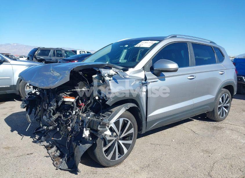 Photo 6 of 2024 Volkswagen Taos 1.5T SE (VIN 3VVEX7B21RM001601)