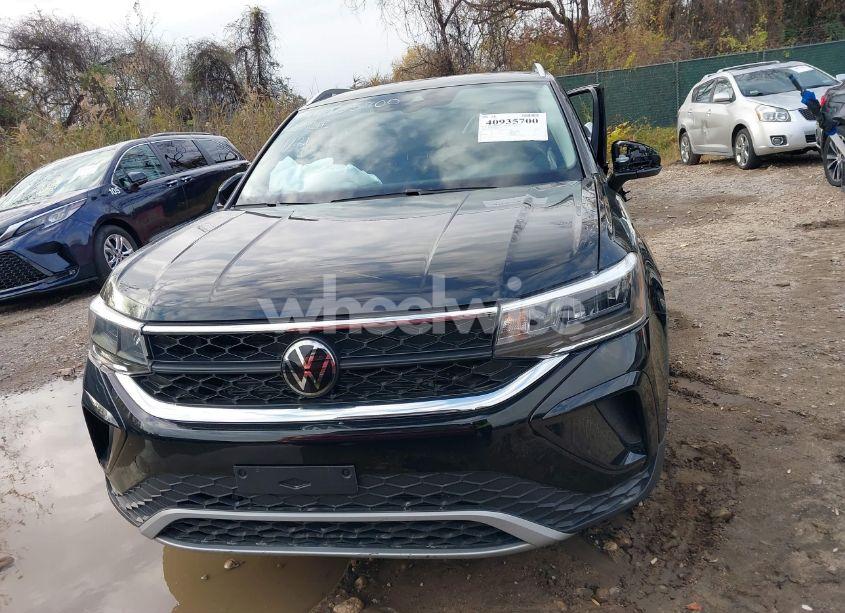 Photo 13 of 2024 Volkswagen Taos 1.5T SE (VIN 3VVEX7B21RM098363)