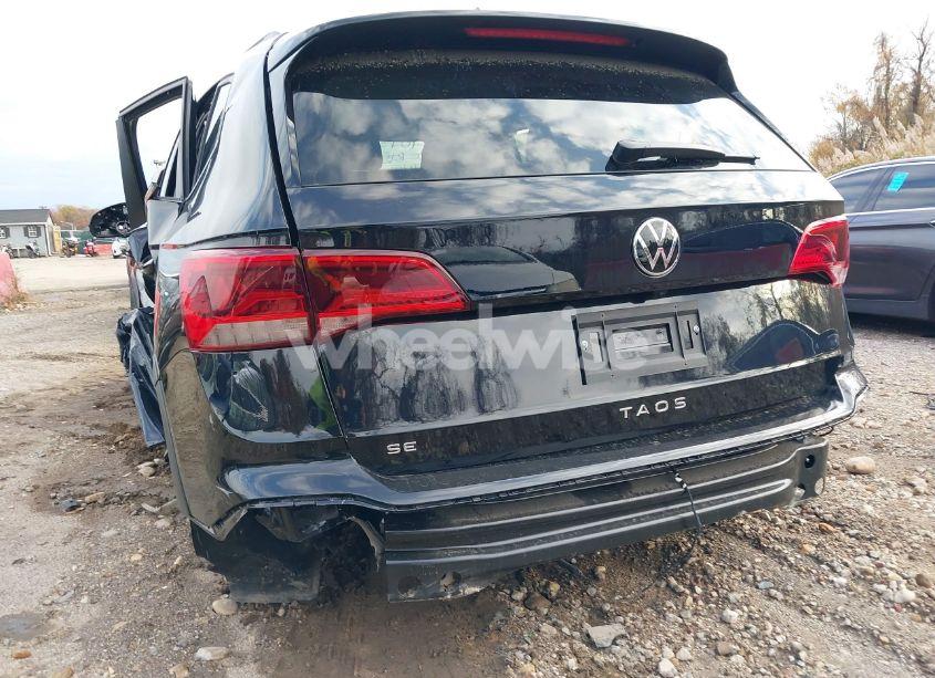 Photo 18 of 2024 Volkswagen Taos 1.5T SE (VIN 3VVEX7B21RM098363)