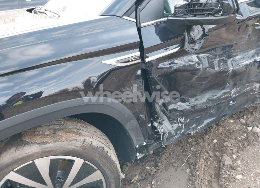 Photo 20 of 2024 Volkswagen Taos 1.5T SE (VIN 3VVEX7B21RM098363)