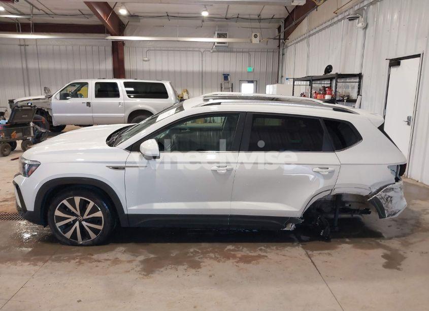 Photo 15 of 2023 Volkswagen Taos 1.5T SE (VIN 3VVEX7B22PM365944)