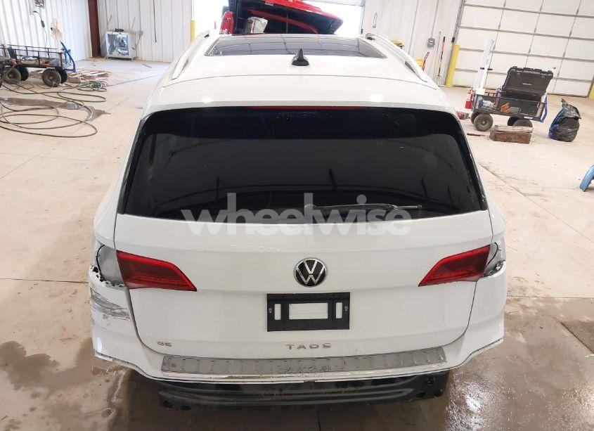 Photo 17 of 2023 Volkswagen Taos 1.5T SE (VIN 3VVEX7B22PM365944)
