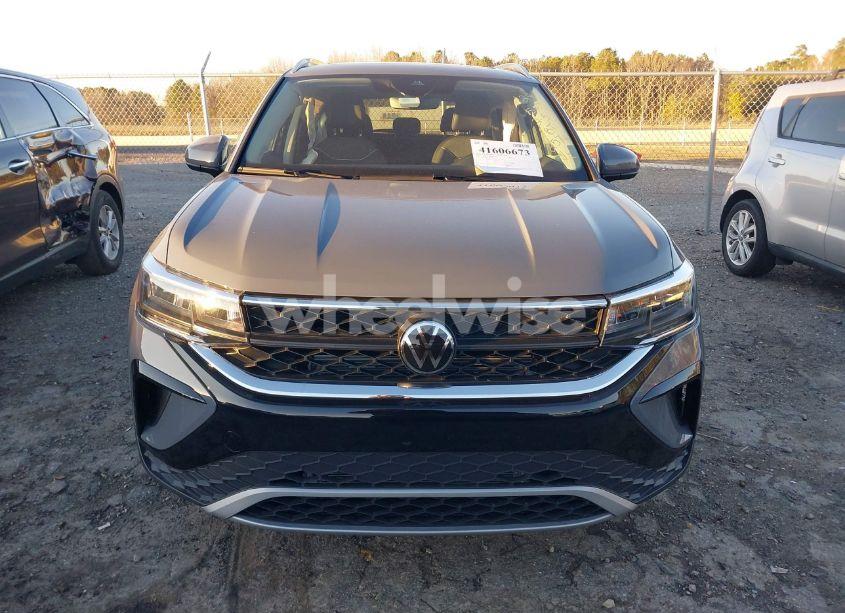 Photo 12 of 2024 Volkswagen Taos 1.5T SE (VIN 3VVEX7B22RM112576)