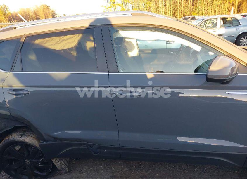 Photo 13 of 2024 Volkswagen Taos 1.5T SE (VIN 3VVEX7B22RM112576)