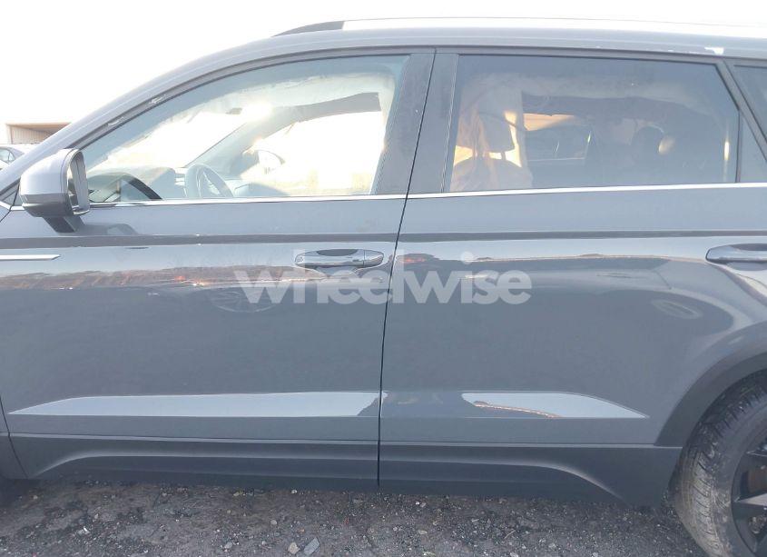 Photo 14 of 2024 Volkswagen Taos 1.5T SE (VIN 3VVEX7B22RM112576)