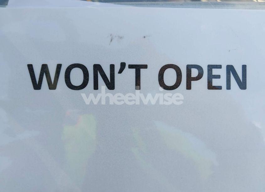 Photo 10 of 2024 Volkswagen Taos SE (VIN 3VVEX7B23RM122551)