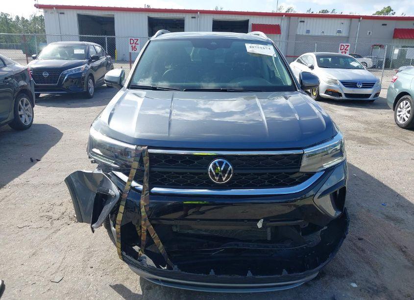 Photo 6 of 2023 Volkswagen Taos 1.5T SE (VIN 3VVEX7B24PM330516)