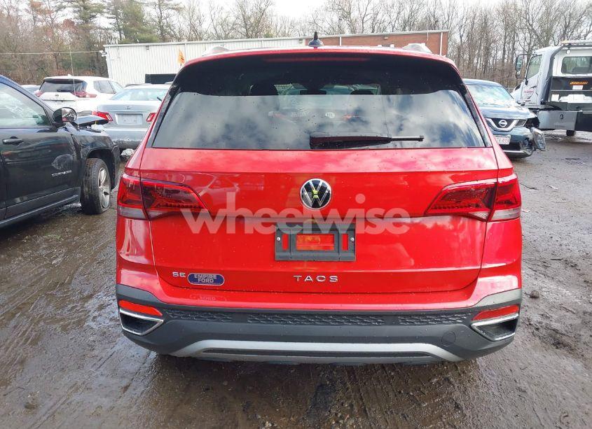 Photo 16 of 2024 Volkswagen Taos 1.5T SE (VIN 3VVEX7B25RM010219)