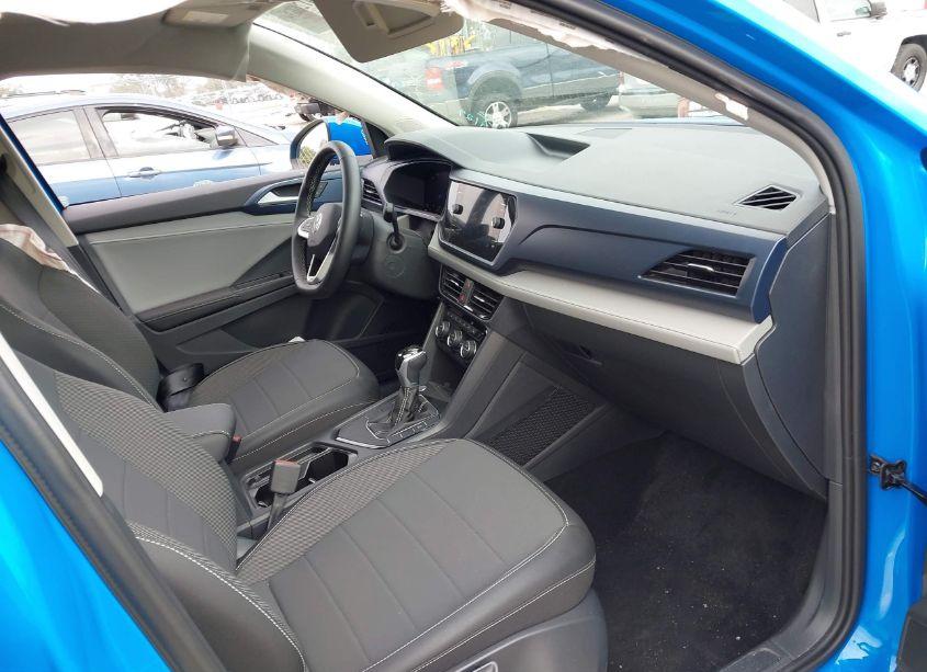 Photo 5 of 2024 Volkswagen Taos 1.5T SE (VIN 3VVEX7B25RM123667)