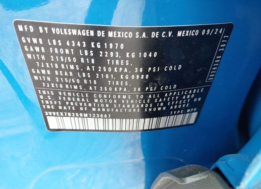 Photo 9 of 2024 Volkswagen Taos 1.5T SE (VIN 3VVEX7B25RM123667)