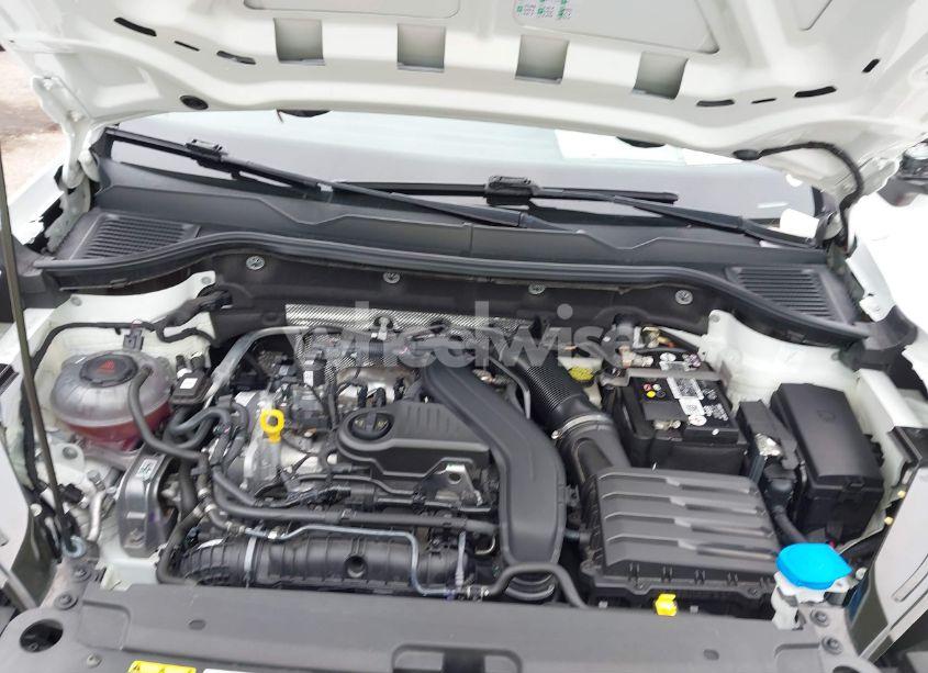 Photo 10 of 2023 Volkswagen Taos 1.5T SE (VIN 3VVEX7B27PM300636)