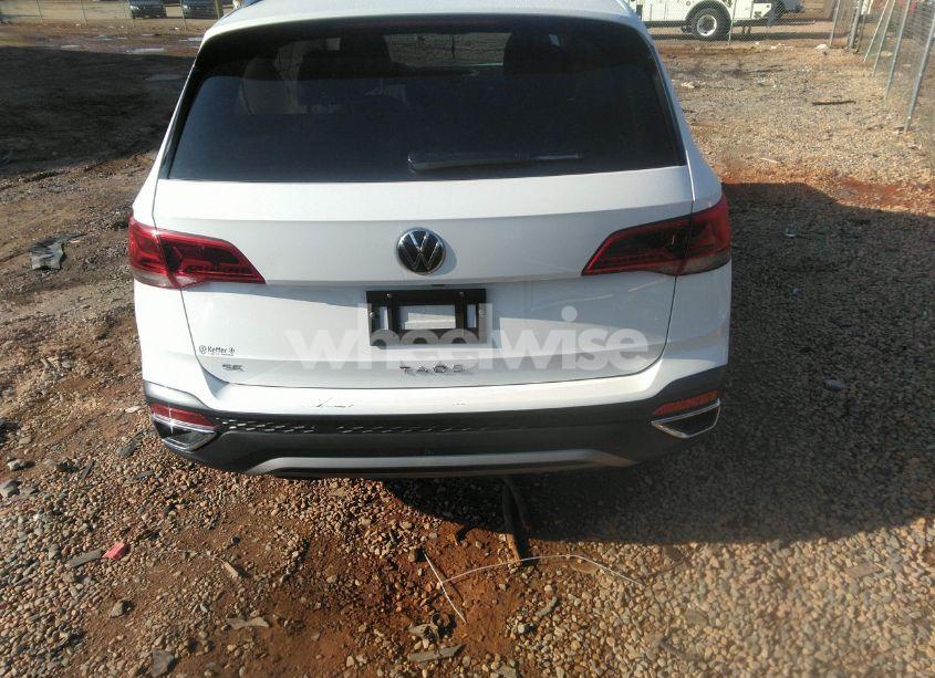 Photo 16 of 2023 Volkswagen Taos 1.5T SE (VIN 3VVEX7B27PM320403)