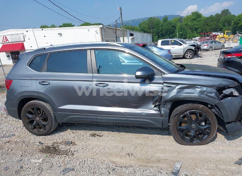 Photo 13 of 2023 Volkswagen Taos 1.5T SE (VIN 3VVEX7B28PM349683)