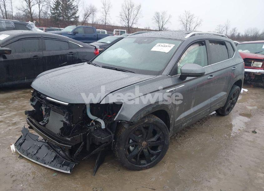 Photo 6 of 2024 Volkswagen Taos 1.5T SE (VIN 3VVEX7B28RM130015)