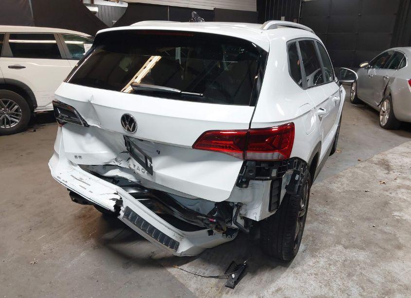 Photo 4 of 2023 Volkswagen Taos 1.5T SE (VIN 3VVEX7B29PM350793)