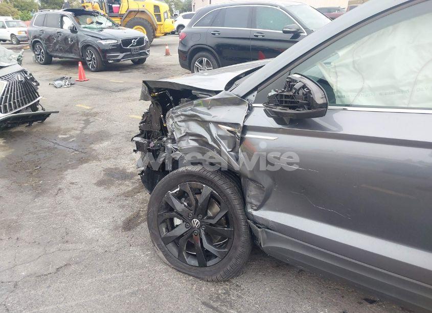 Photo 18 of 2024 Volkswagen Taos 1.5T SE (VIN 3VVEX7B2XRM060209)