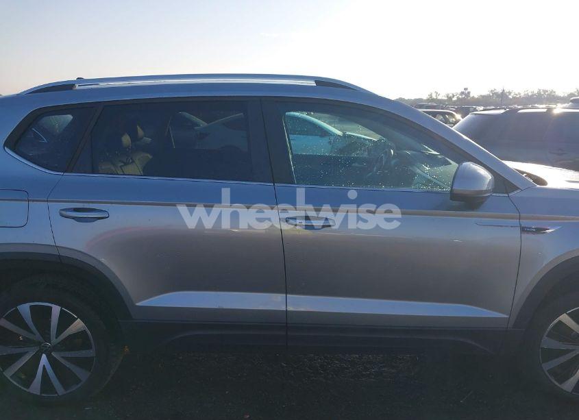 Photo 13 of 2024 Volkswagen Taos 1.5T SE (VIN 3VVEX7B2XRM102507)