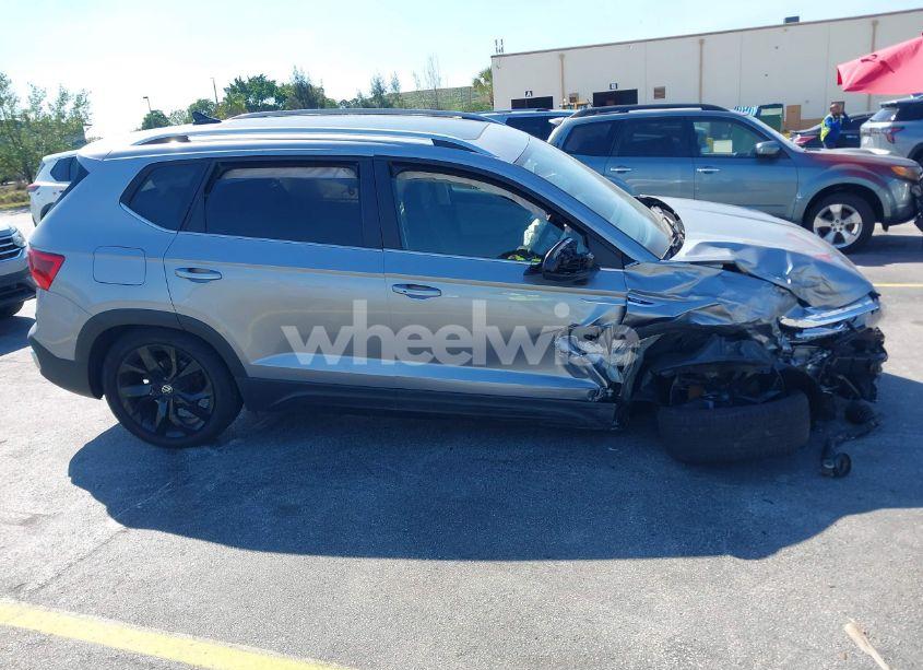 Photo 13 of 2024 Volkswagen Taos 1.5T SE (VIN 3VVEX7B2XRM129089)