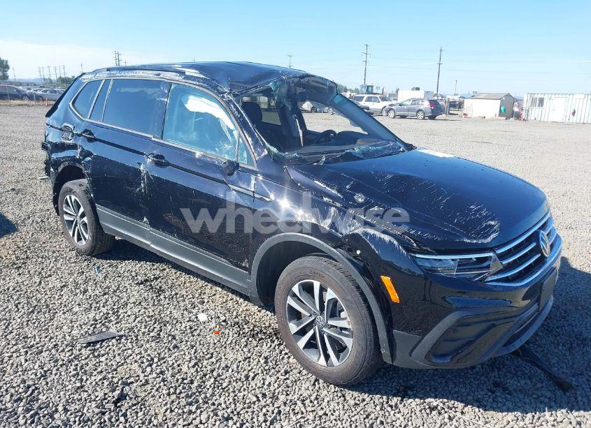 2023 Volkswagen Tiguan 2.0T S (VIN 3VVFB7AX0PM091756) main photo