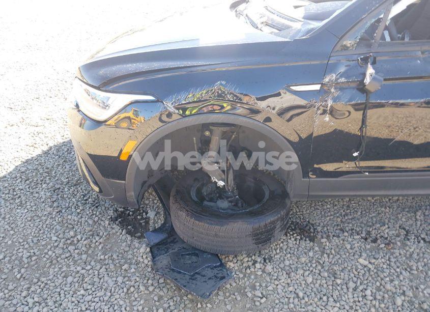 Photo 17 of 2023 Volkswagen Tiguan 2.0T S (VIN 3VVFB7AX0PM091756)