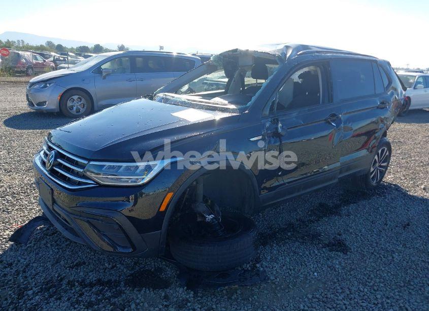 Photo 2 of 2023 Volkswagen Tiguan 2.0T S (VIN 3VVFB7AX0PM091756)