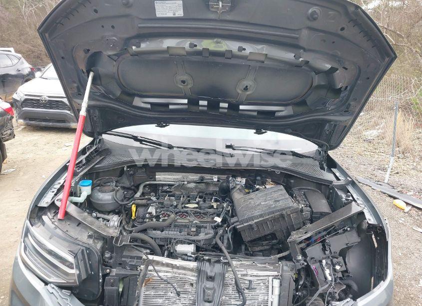 Photo 10 of 2024 Volkswagen Tiguan 2.0T S (VIN 3VVFB7AX0RM029048)