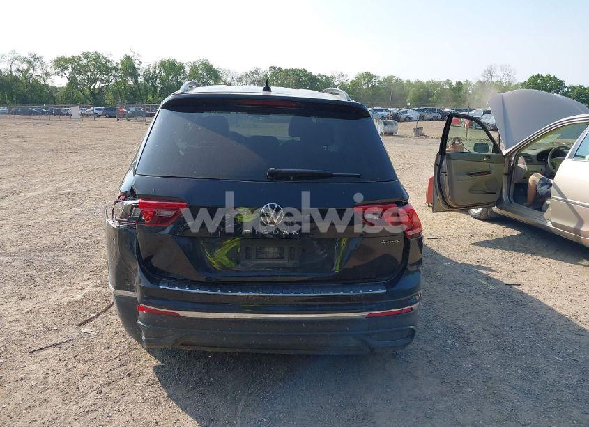 Photo 16 of 2024 Volkswagen Tiguan 2.0T S (VIN 3VVFB7AX0RM048747)