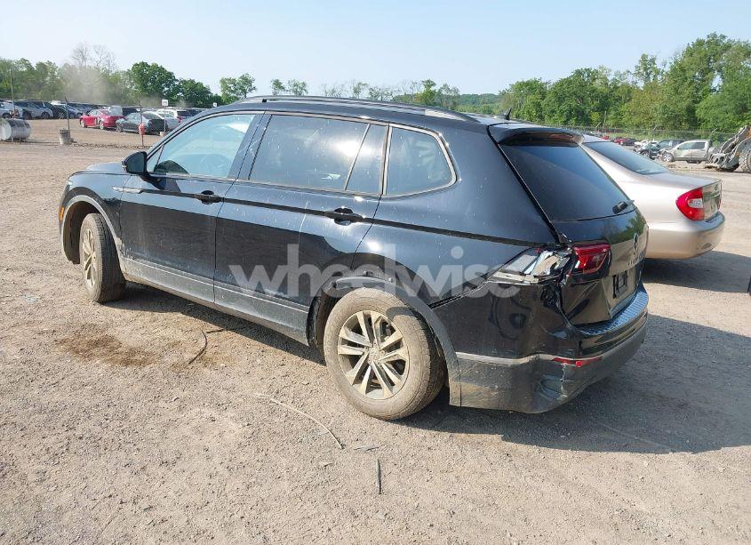 Photo 3 of 2024 Volkswagen Tiguan 2.0T S (VIN 3VVFB7AX0RM048747)