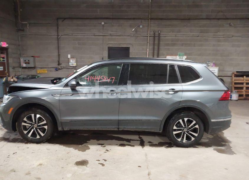 Photo 14 of 2024 Volkswagen Tiguan 2.0T S (VIN 3VVFB7AX0RM183789)