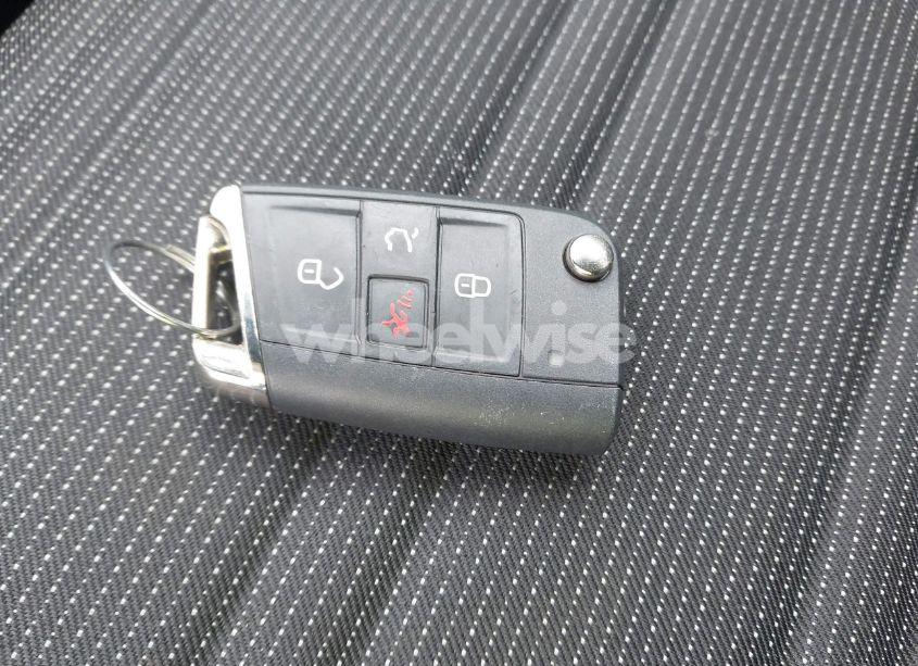 Photo 11 of 2024 Volkswagen Tiguan 2.0T S (VIN 3VVFB7AX1RM103822)