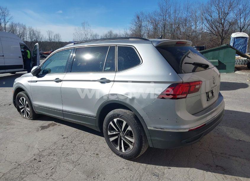 Photo 3 of 2024 Volkswagen Tiguan 2.0T S (VIN 3VVFB7AX3RM045163)