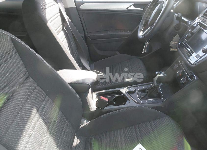 Photo 5 of 2024 Volkswagen Tiguan 2.0T S (VIN 3VVFB7AX4RM022152)